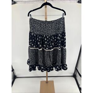 Sweet Baby Jamie Elastic Waist  Tiered Black Floral Midi Skirt Size Medium